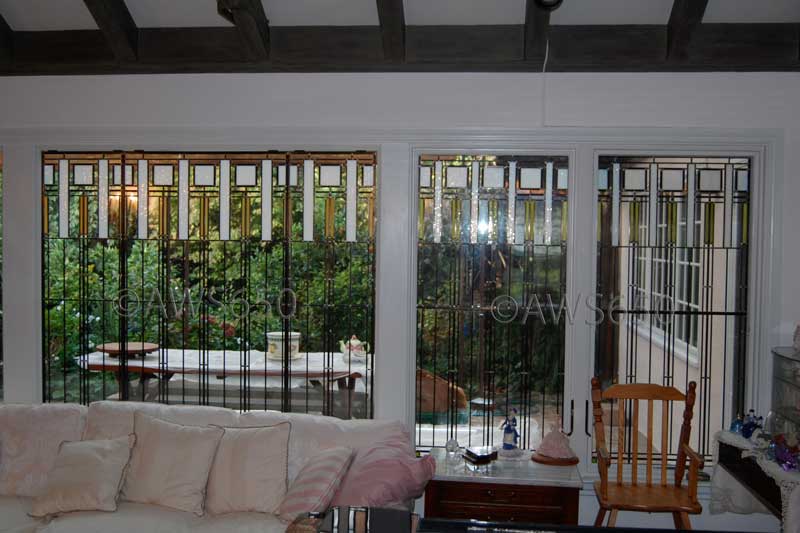 Andersen Art Glass in 26' window wall.